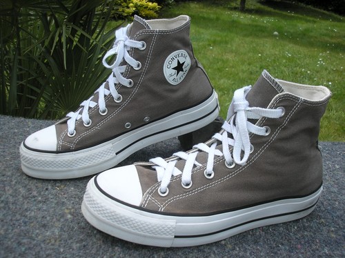 Original converse chucks - converse,